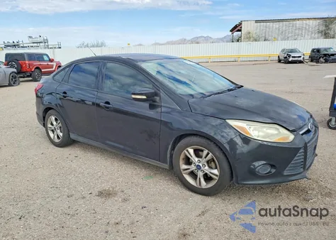 2014 Ford Focus Se z USA, uszkodzony, nr VIN 1FADP3F29EL169601